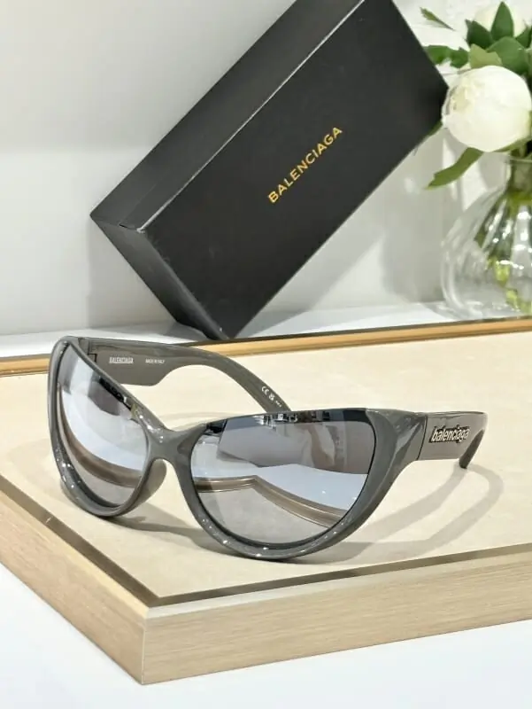 balenciaga aaa qualite lunettes de soleil s_11abb45